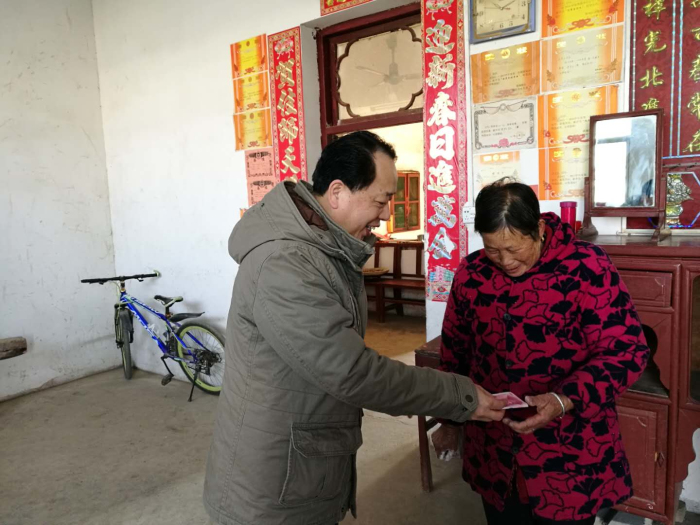 江院长.jpg