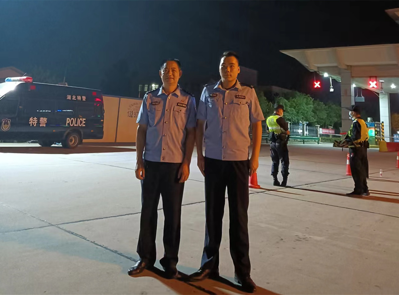 24小时值守_副本.jpg